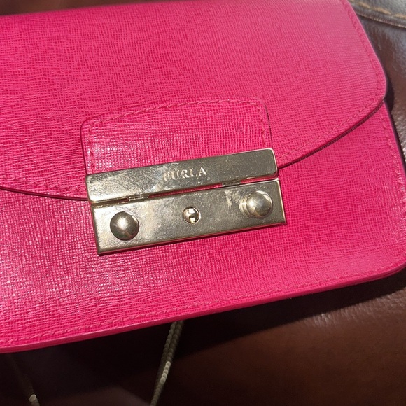 🔥🔥🔥Furla Pink Leather Julia Crossbody Bag - Picture 7 of 12